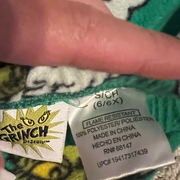 The Grinch Kid Pajamas - Picture 2 of 3